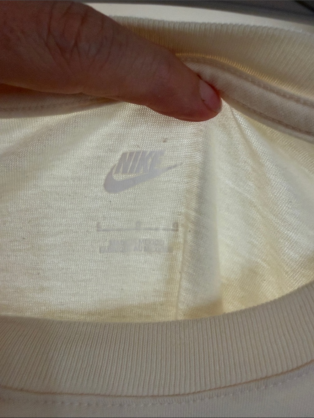 Nike Short-Sleeve Cream Tee with Pink Logo - Picture 2 of 5